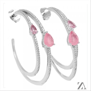 xx_argola-dupla-gota-pedra-rosa-com-detalhes-em-micro-zirconia-cbe1521223fbbd73ff5181696d090026.jpg