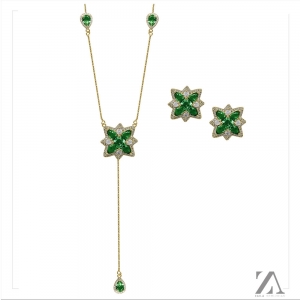 xx_conjunto-brinco-e-corrente-na-pedra-verde-com-detalhes-em-mi-0bb7ee55b1d9215601d2e0e19c3589d5.jpg