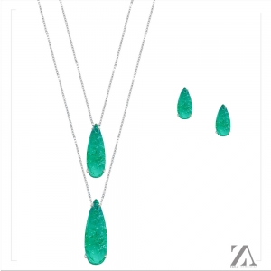 xx_conjunto-brinco-e-corrente-pedra-fusion-verde-formato-gotas--3576ad845e587cb68dd5cc71e4b1a59f.jpg